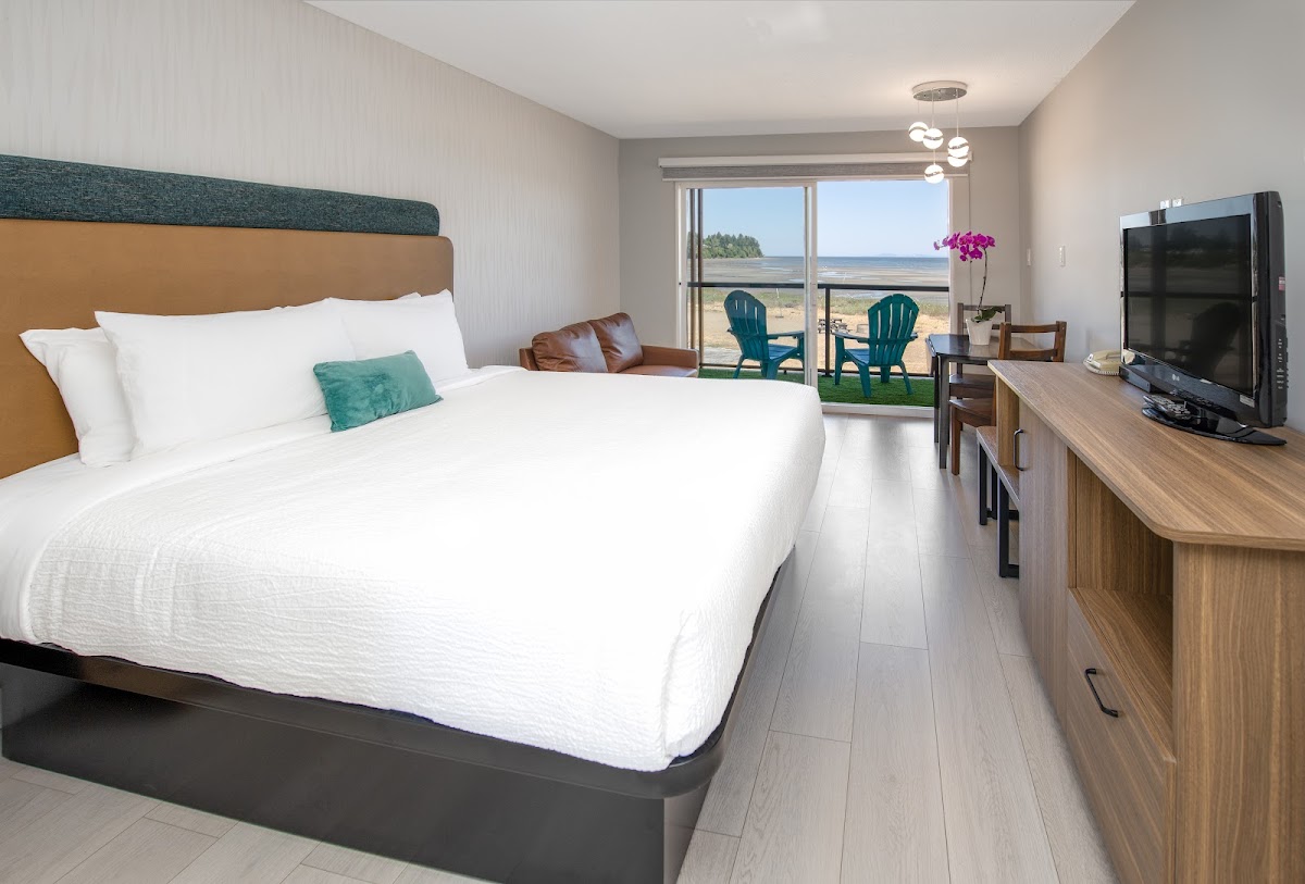 Sea Edge Beachside Hotel photo 2