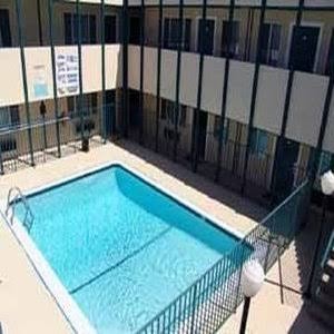 Alpha Inn & Suites photo 3