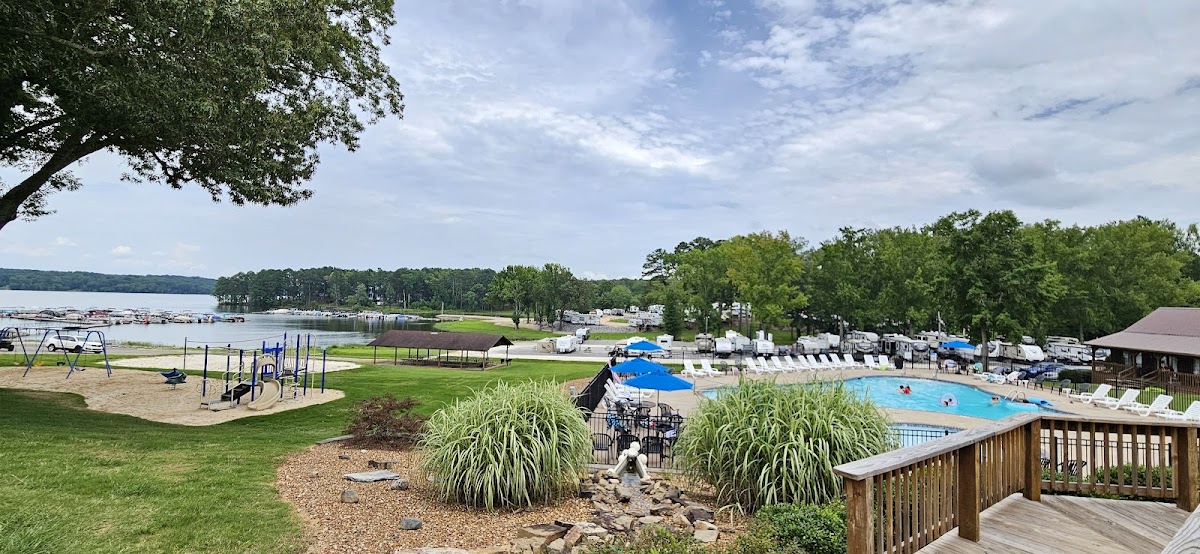 Buchanan Resort photo 3