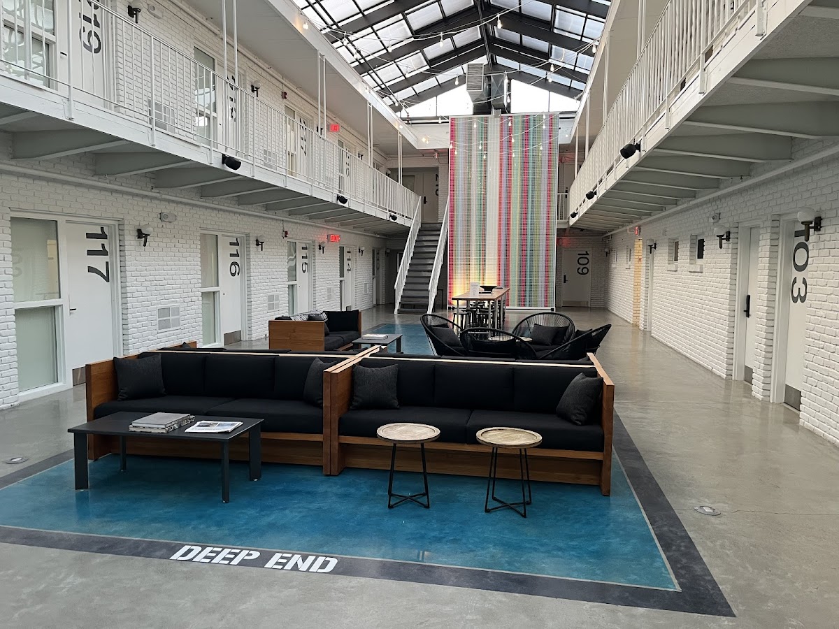 Bluebird Spa City Motor Lodge photo 3
