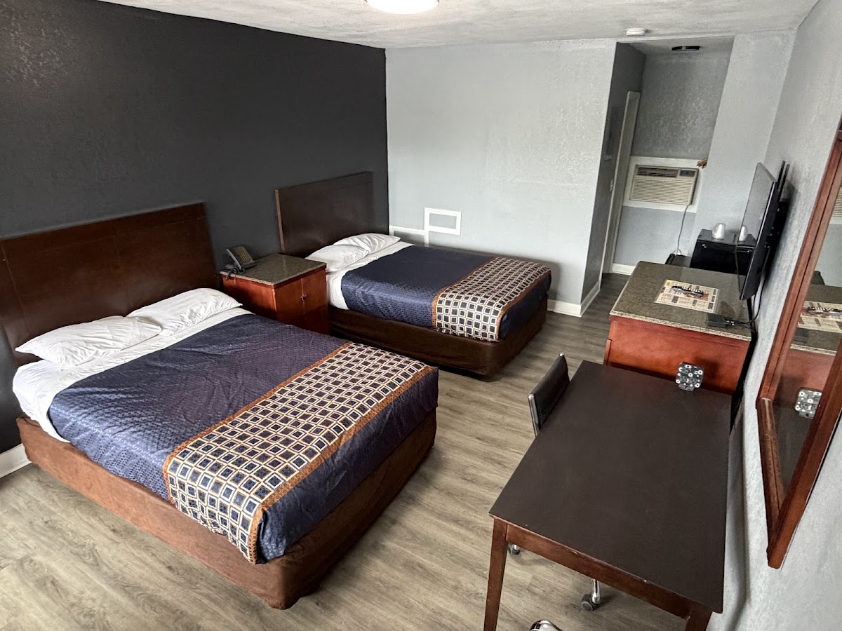 Reed Motel photo 2