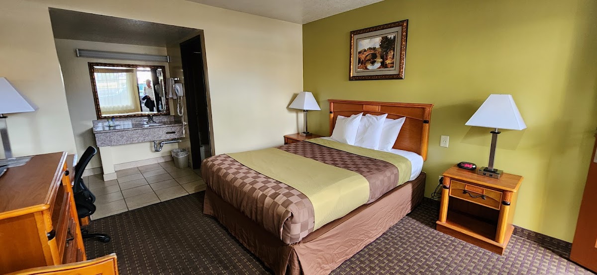 Chariot Inn photo 2