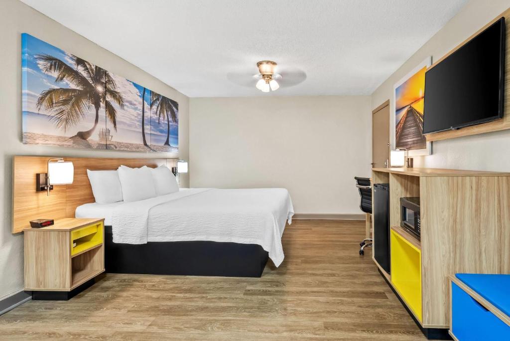 Days Inn Jacksonville NC photo 2