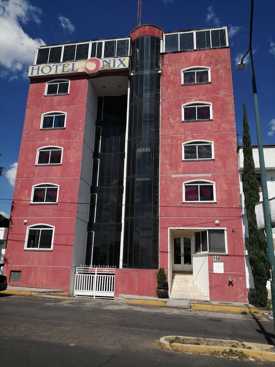 Hotel Onix