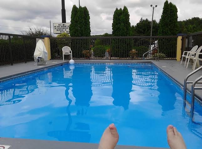 Days Inn by Wyndham Lincoln photo 3