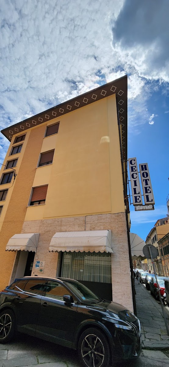 Hotel Cecile