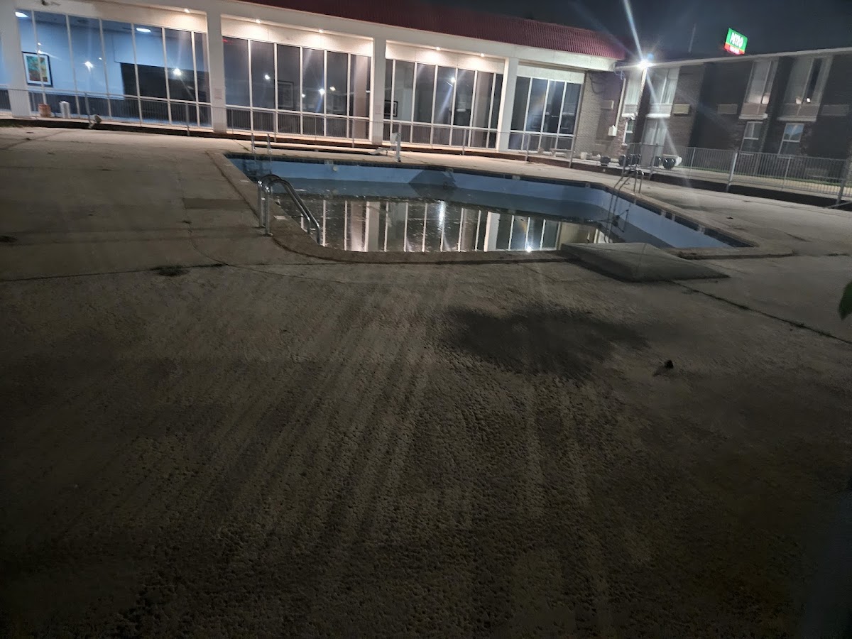 Days Inn by Wyndham Oklahoma City Bricktown