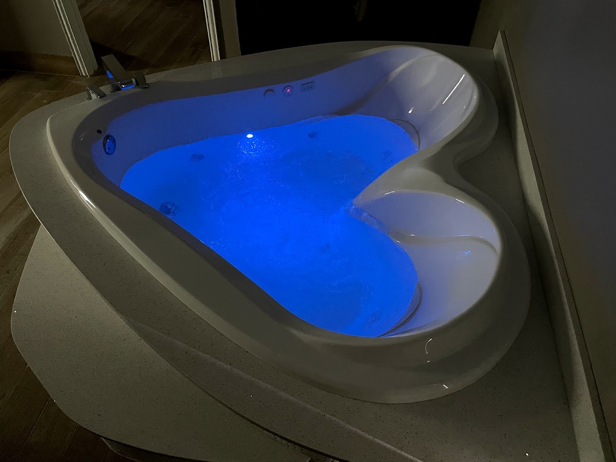BUZEN SUITES LAS COLINAS BOUTIQUE MOTEL photo 3