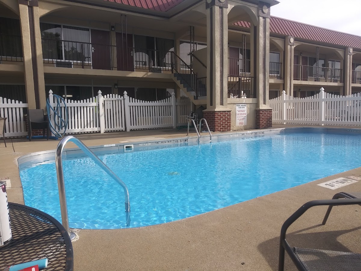 Red Roof Inn Wheelersburg photo 3