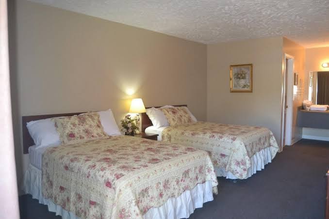 Red Land Motel photo 3