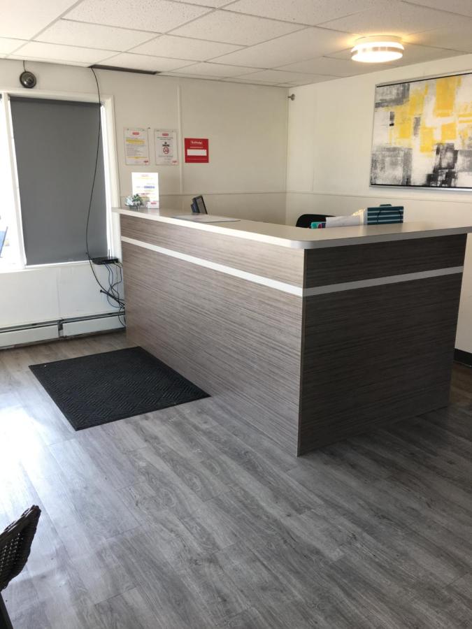 Howard Johnson by Wyndham Grande Prairie photo 2