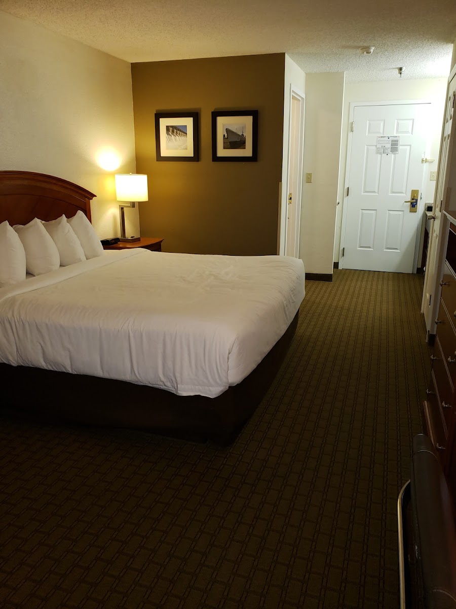 Hotel Muskogee photo 2