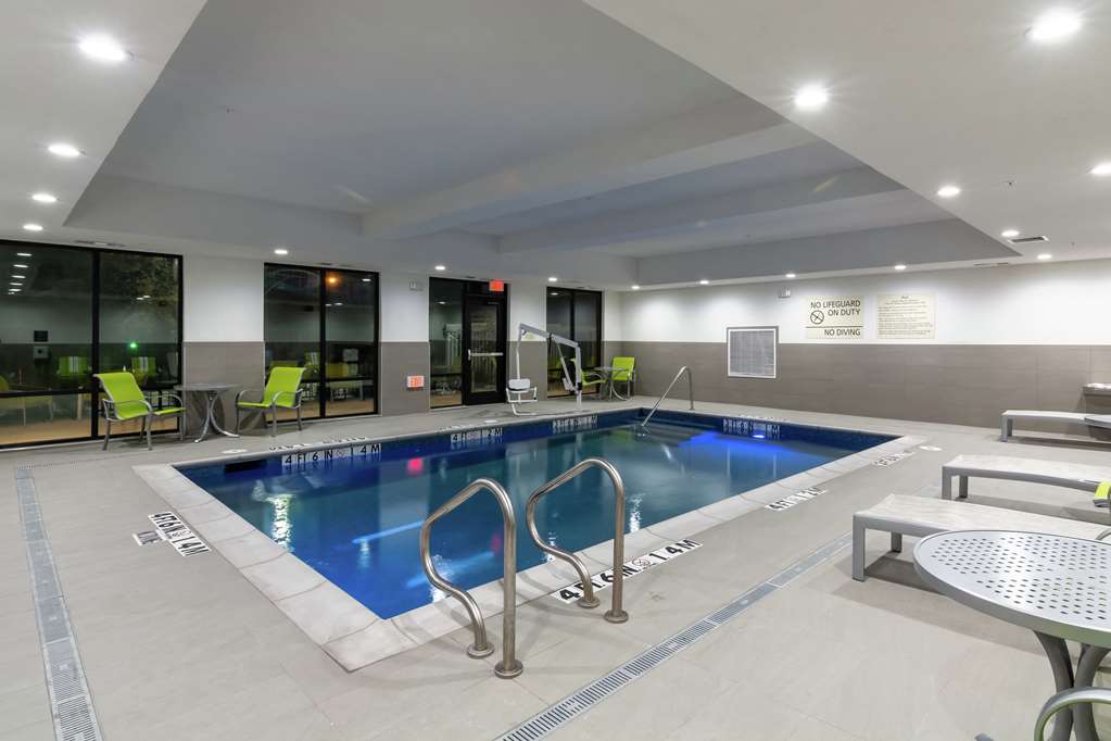 Hampton Inn & Suites Dallas East photo 3