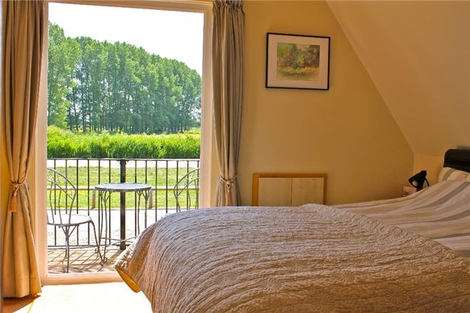 River Lark Lodge photo 2