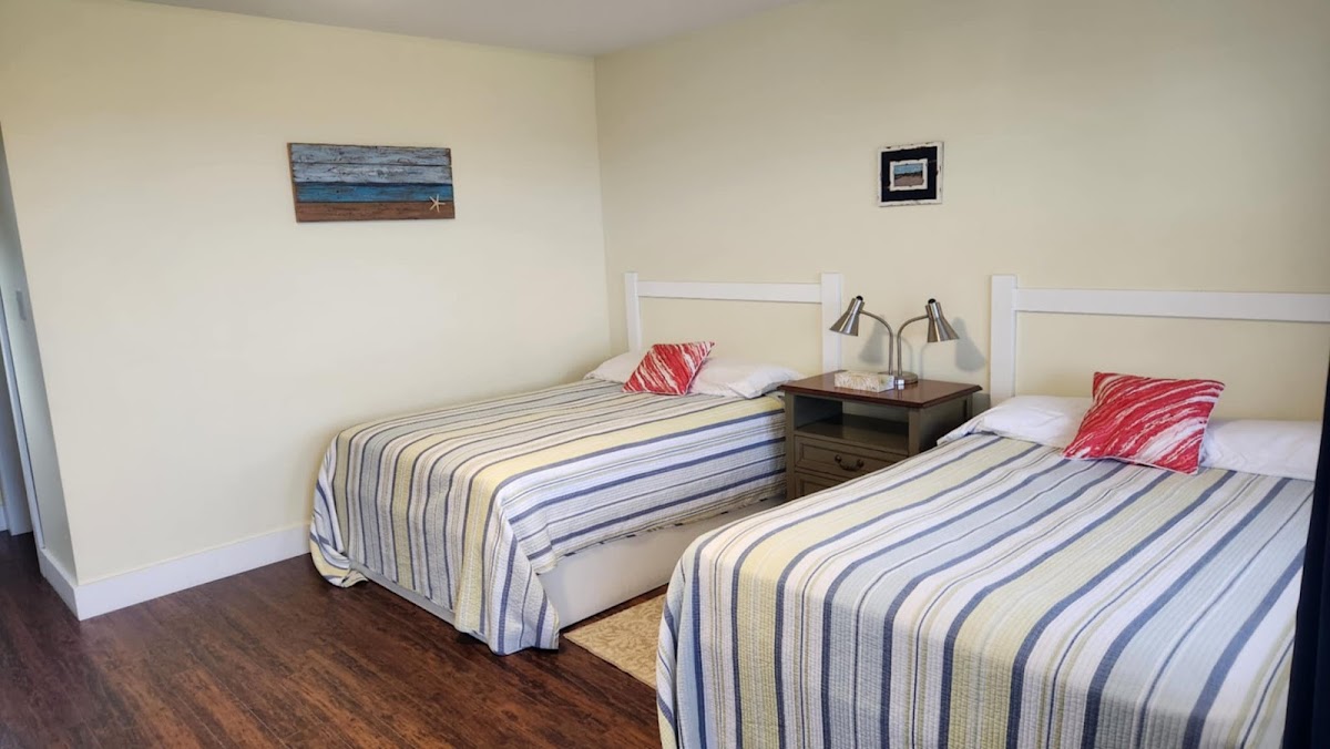 Lighthouse & Beach Motel photo 2