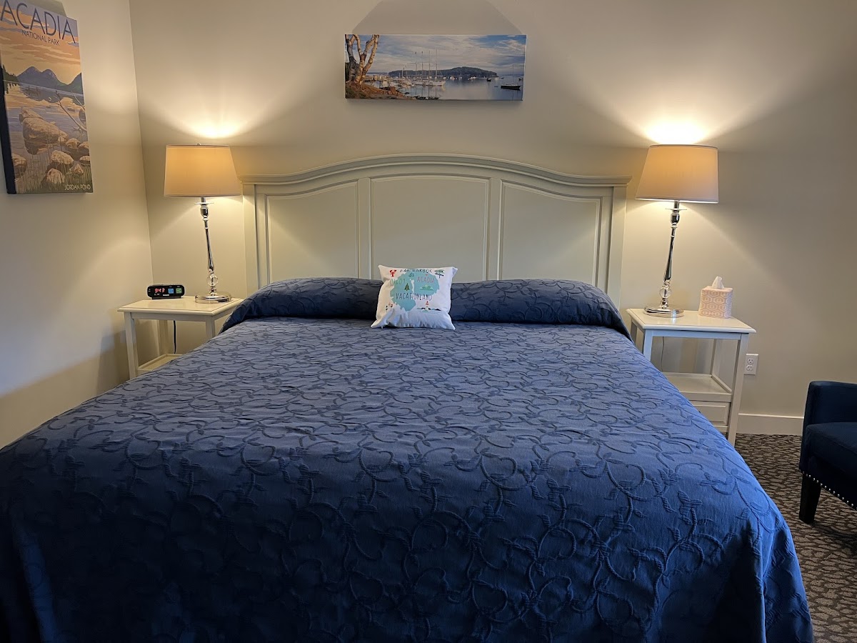 Island Place photo 2