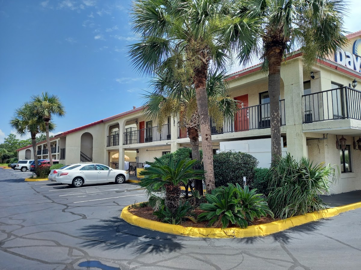 Days Inn by Wyndham Destin