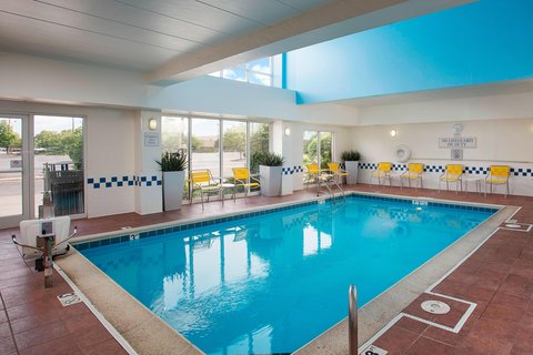Fairfield by Marriott Inn & Suites Chicago Midway Airport photo 3
