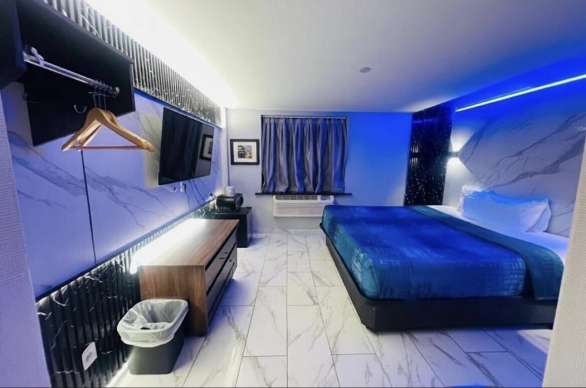 Umbrella Hotel Brooklyn photo 2