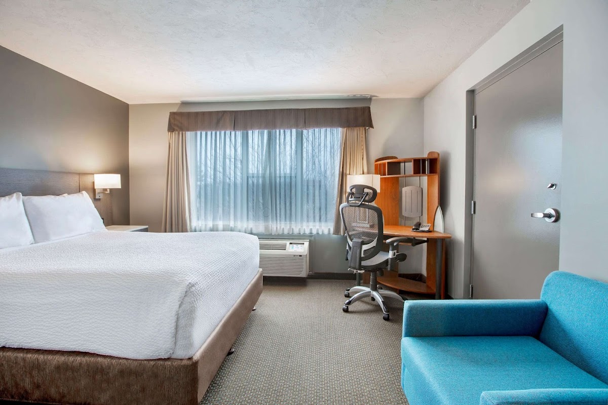 Days Inn & Suites by Wyndham Moncton photo 2