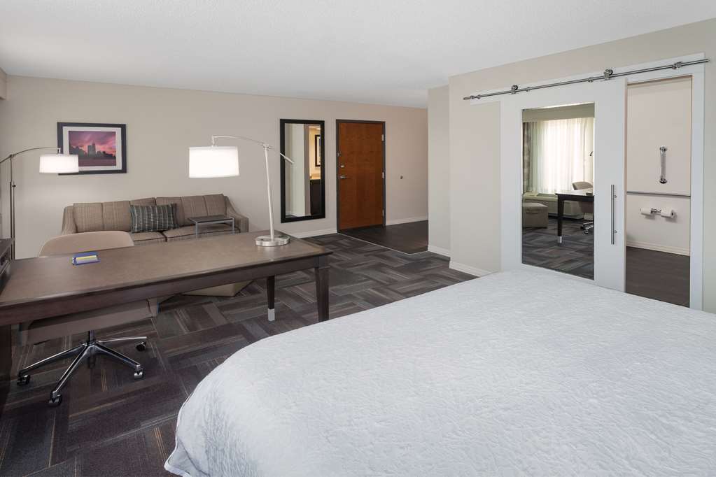 Hampton Inn and Suites Munster photo 2
