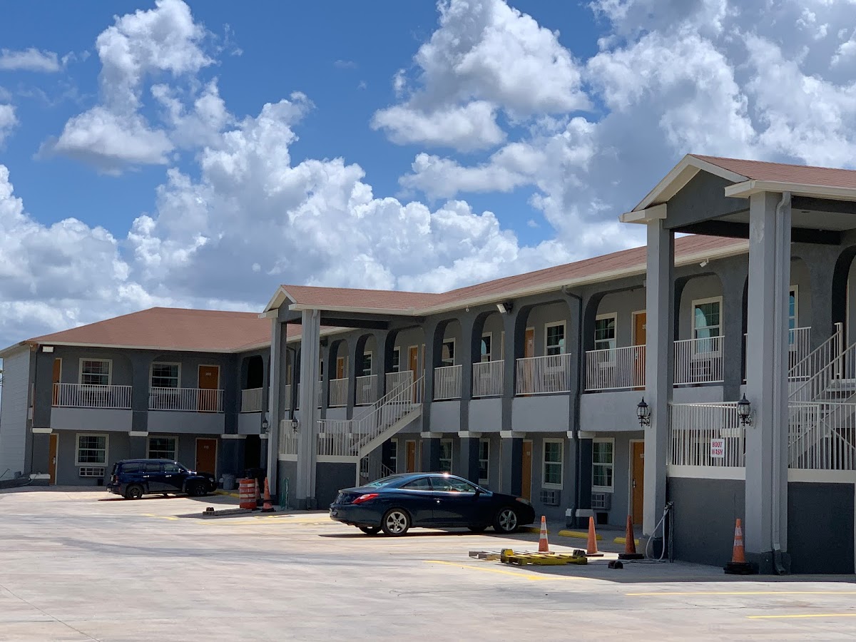 Texan Inn and Suites