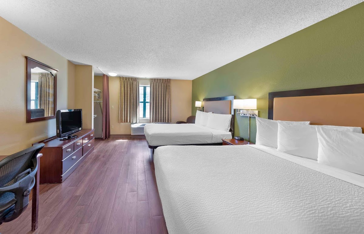 Extended Stay America Suites- St. Louis - Westport - Central photo 2