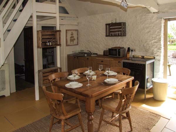 Parlor, Manor Farm Holiday Cottages photo 2