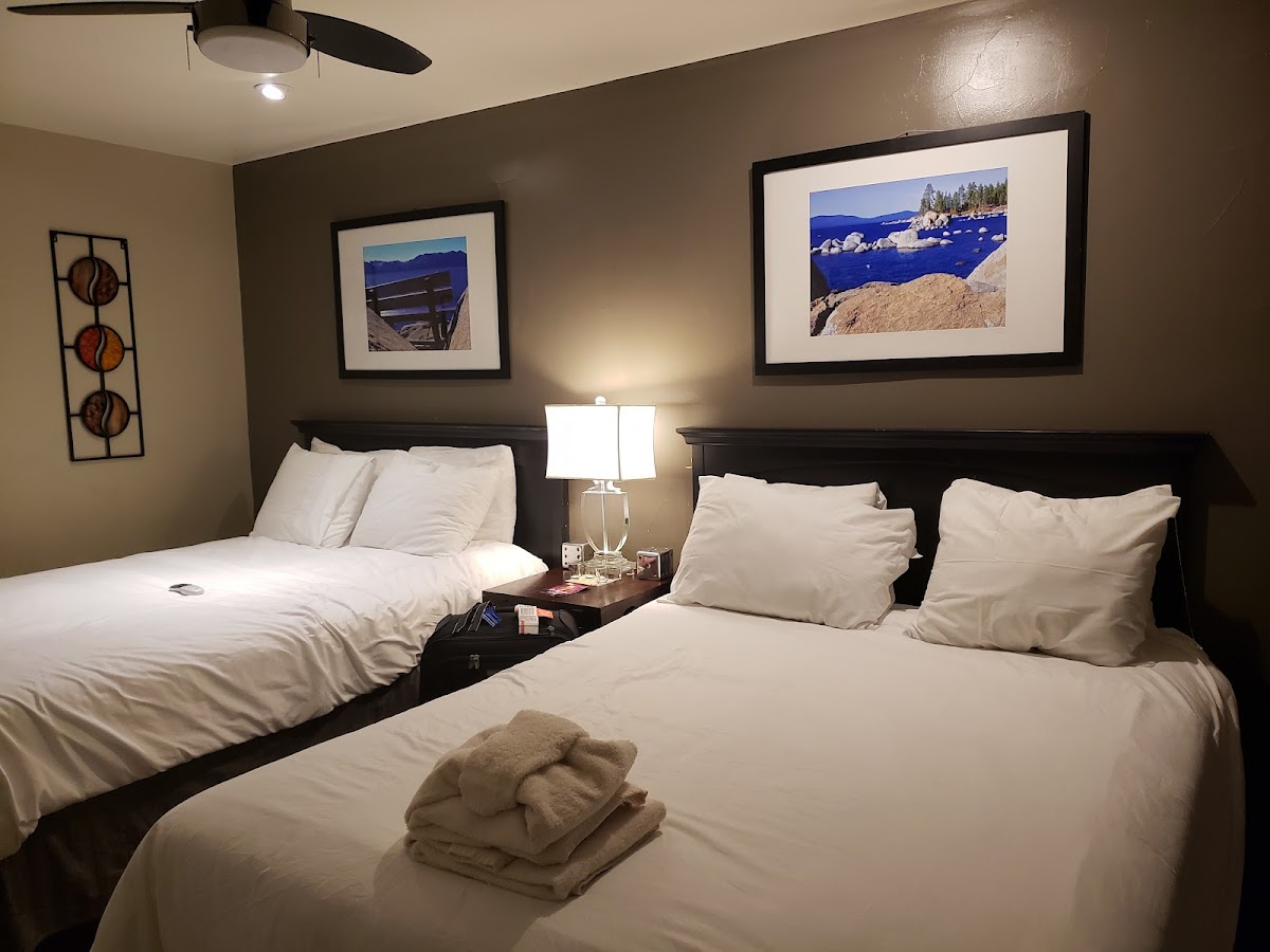 Lakeside Gondola Residence Lodge photo 2