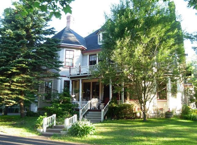 Elmwood Heritage Inn