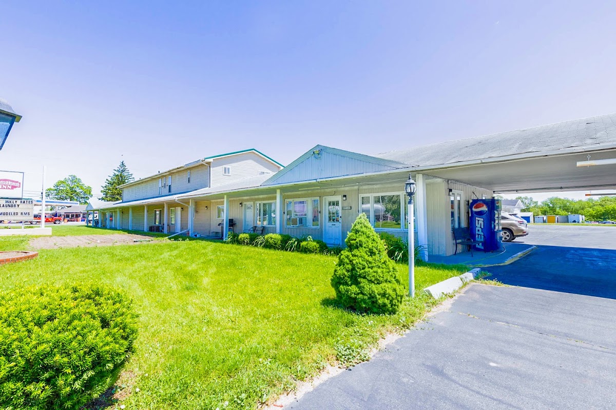 Country Hearth Inn & Suites By OYO Sturgis