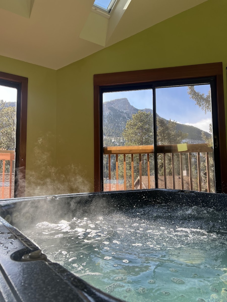 McGregor Mountain Lodge photo 3