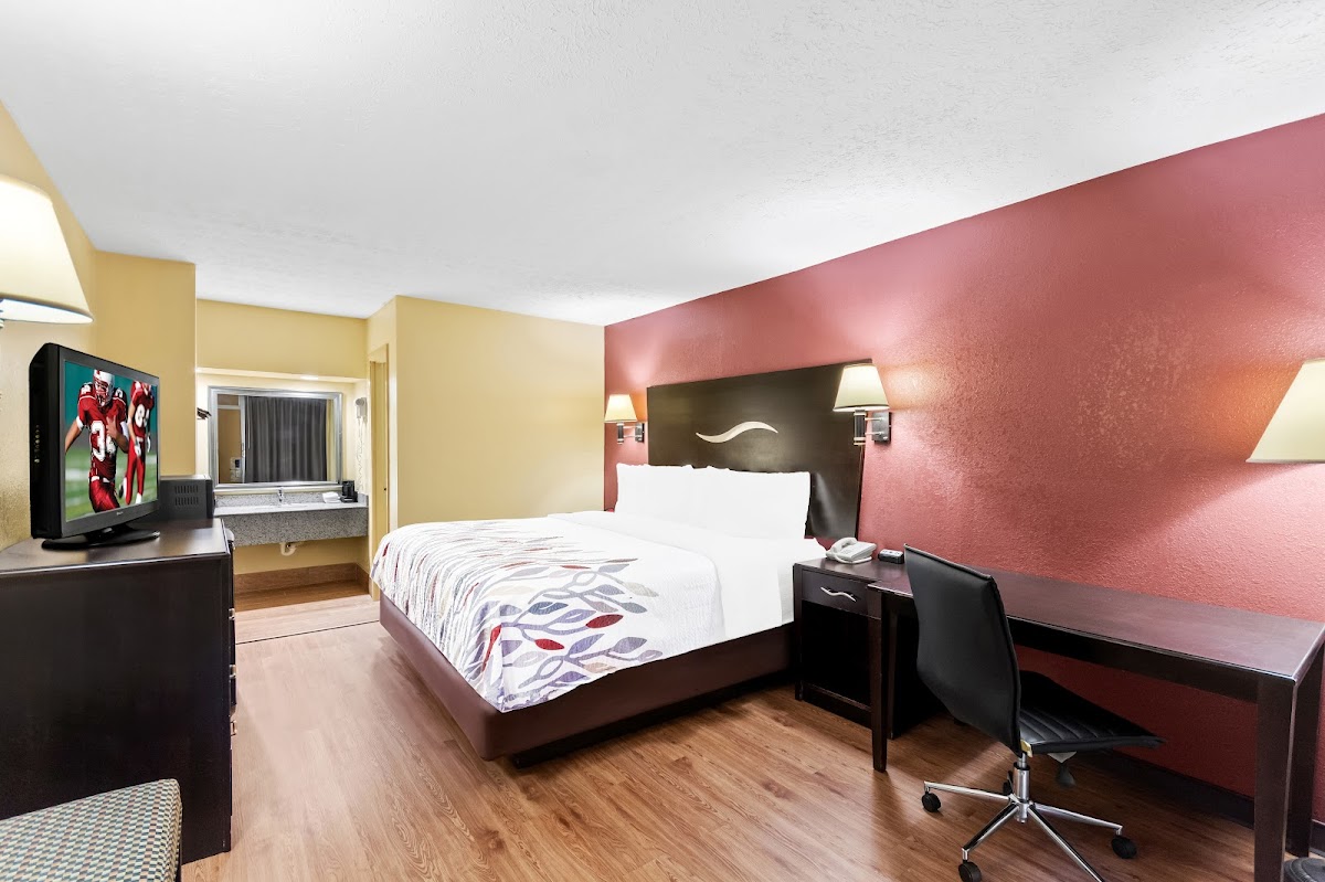 Red Roof Inn Berea photo 2