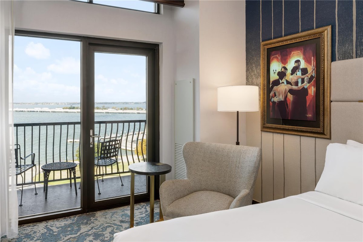 Hilton Dallas/Rockwall Lakefront photo 2