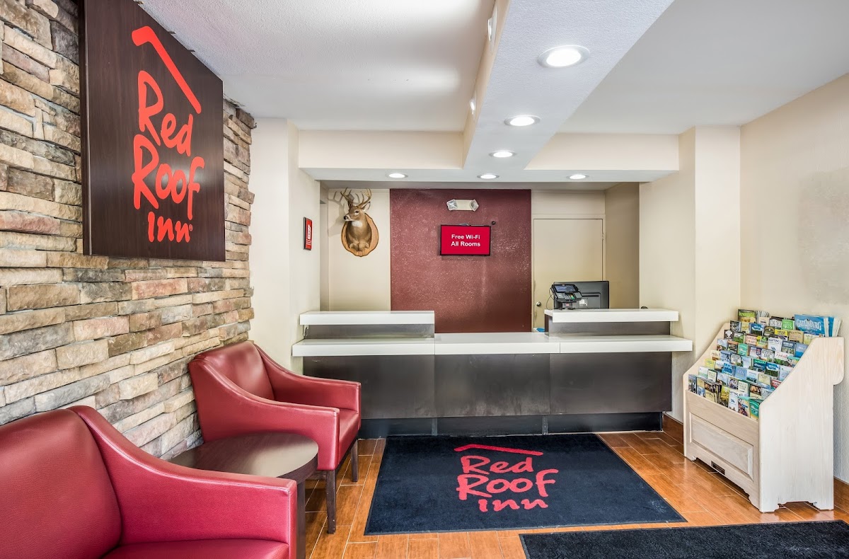 Red Roof Inn Caryville photo 3