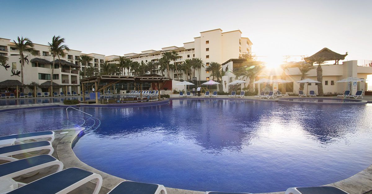 Royal Decameron