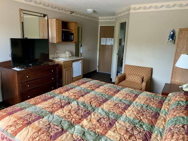 Country Inn Deerwood photo 2