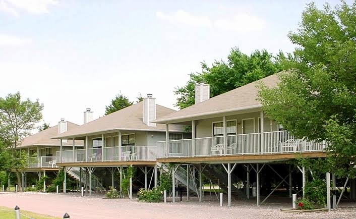 Cedar Mills Marina & Resort
