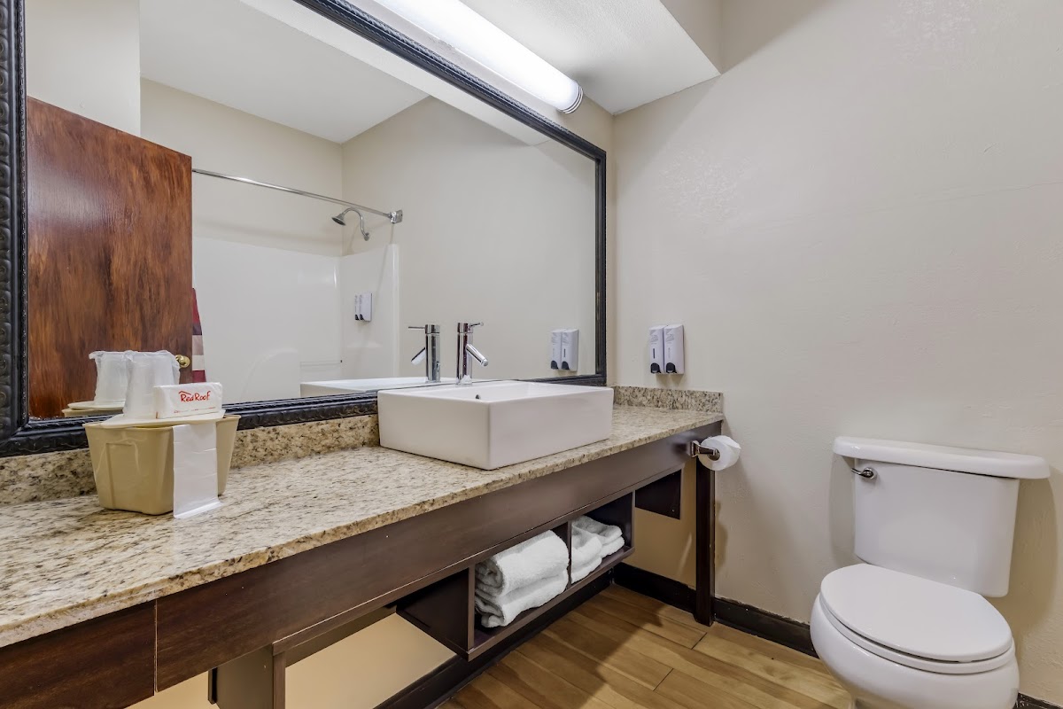 Red Roof Inn Dumas photo 3