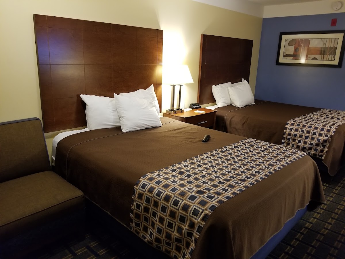 Days Inn by Wyndham Fultondale photo 3