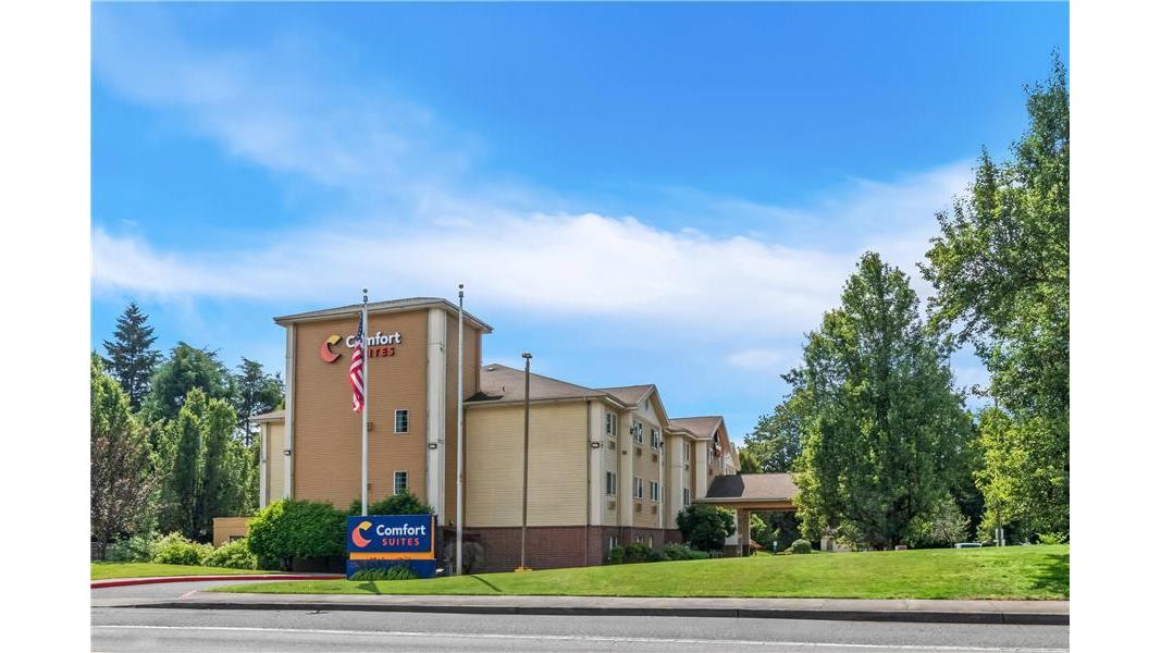 Comfort Suites Clackamas