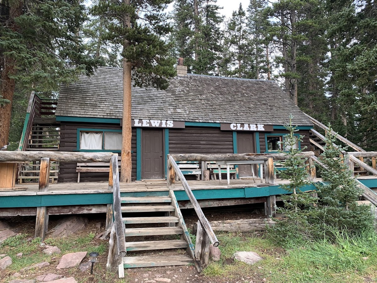 Spirit Lake Lodge photo 3