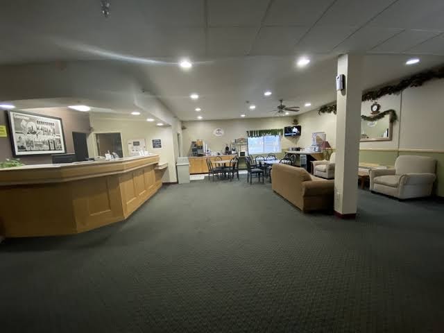 Super 8 by Wyndham Beresford photo 3