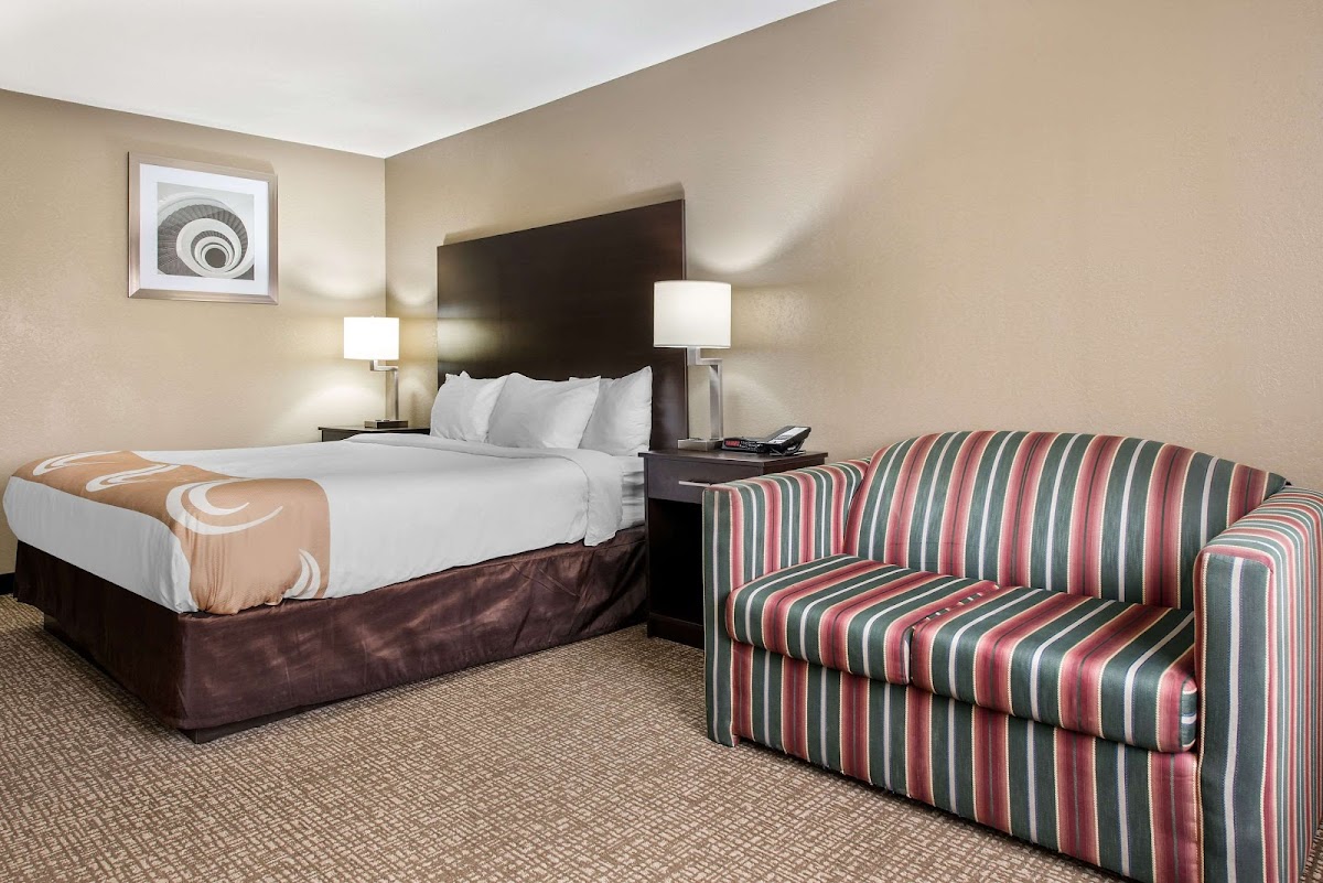 Quality Inn & Suites Lebanon I-65 photo 3