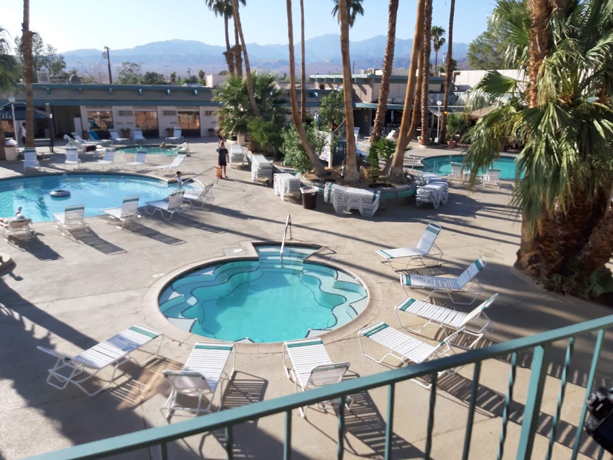 American Regency Inn photo 3