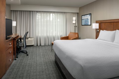 Courtyard by Marriott Seattle Kirkland photo 2
