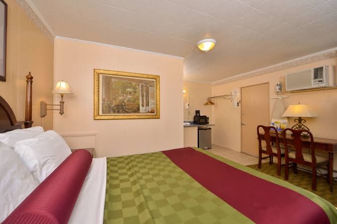Room 7