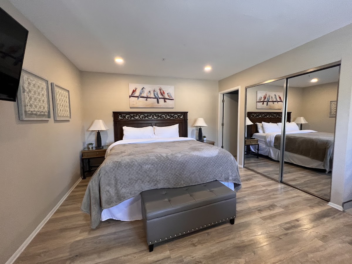 Sedona Uptown Suites photo 2