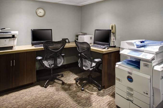 Hilton Garden Inn Monterey photo 3