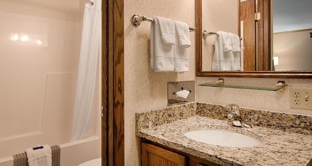 Centerstone Resort Lake-Aire - Tomahawk photo 3
